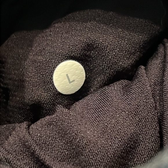 Lululemon Kung Fu Pant SZ L - Picture 4 of 9